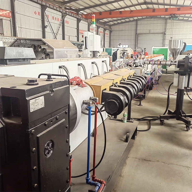 Dekuma HADPE HDPE 63 mm Machine de production de tuyaux de sortie de sortie